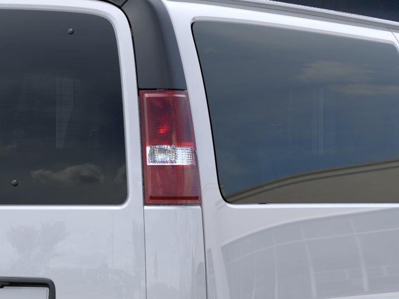 2026 Chevrolet Express Passenger 1LT