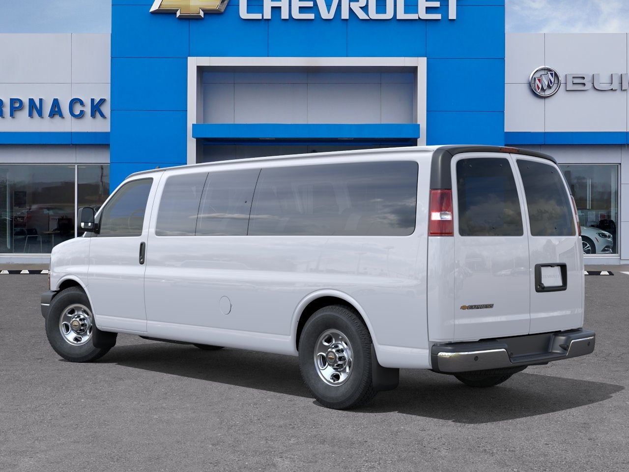 2026 Chevrolet Express Passenger 1LT
