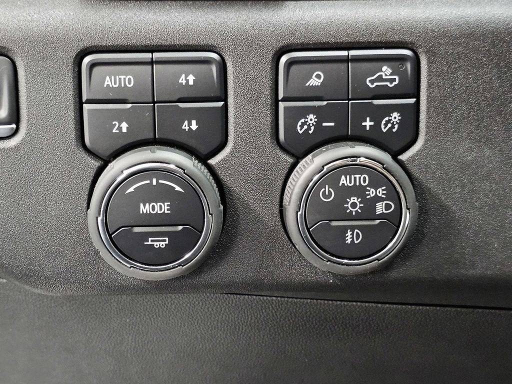 2025 Chevrolet Silverado 3500 HD LTZ