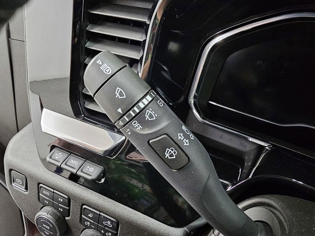2025 Chevrolet Silverado 3500 HD LTZ