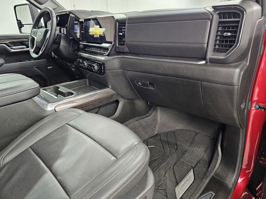 2025 Chevrolet Silverado 3500 HD LTZ