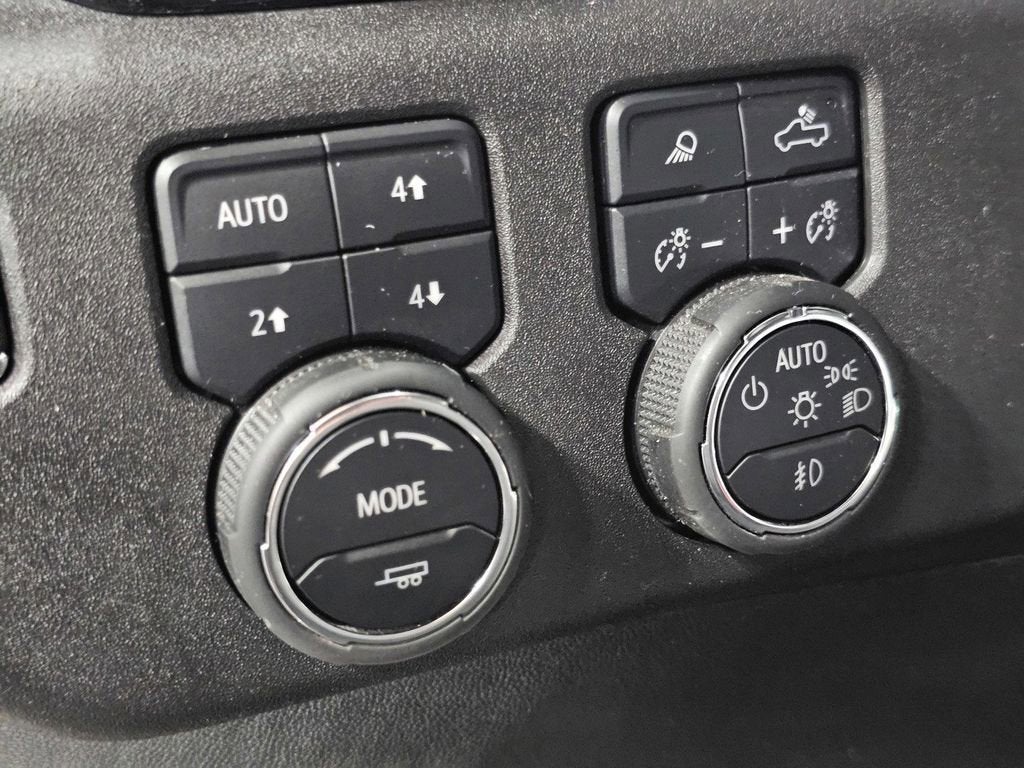 2025 Chevrolet Silverado 3500 HD LTZ