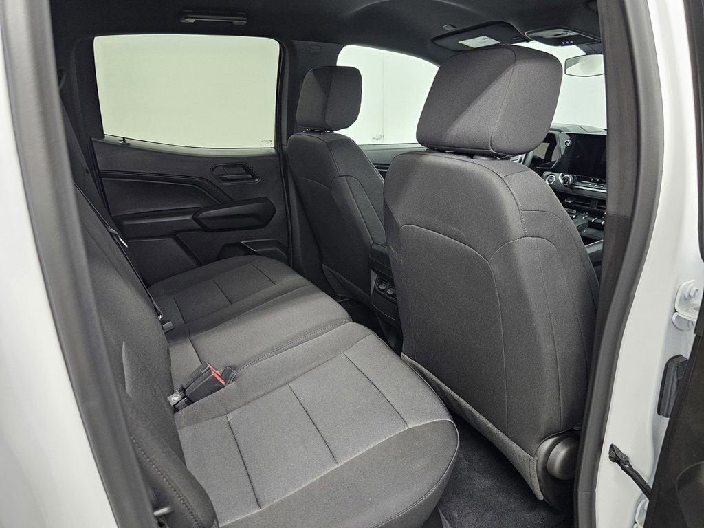 2025 Chevrolet Colorado WT/LT