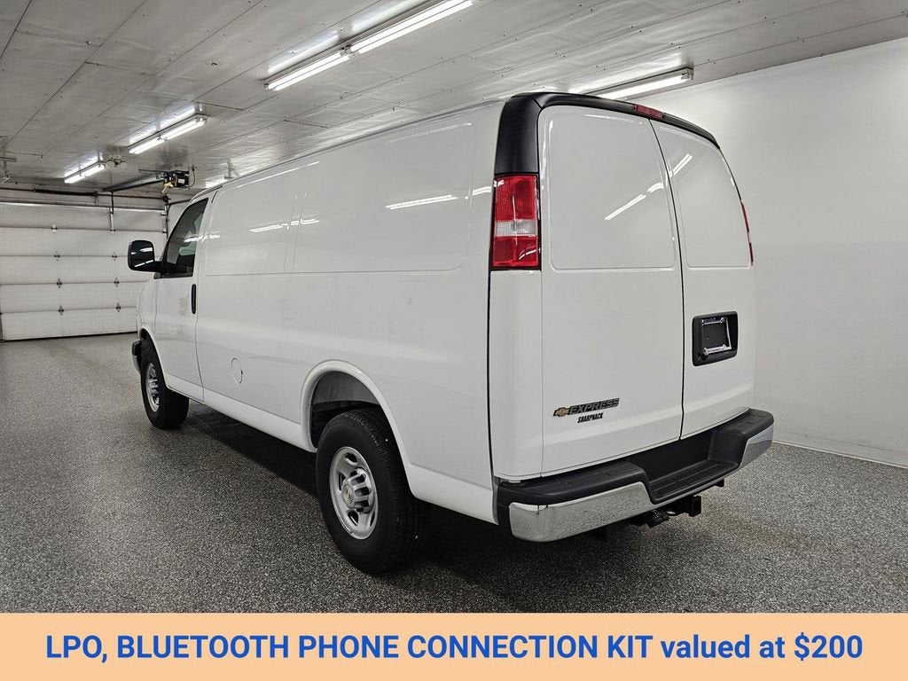 2026 Chevrolet Express Cargo WT