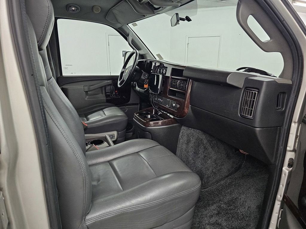 2017 Chevrolet Express Cargo 2500 Base