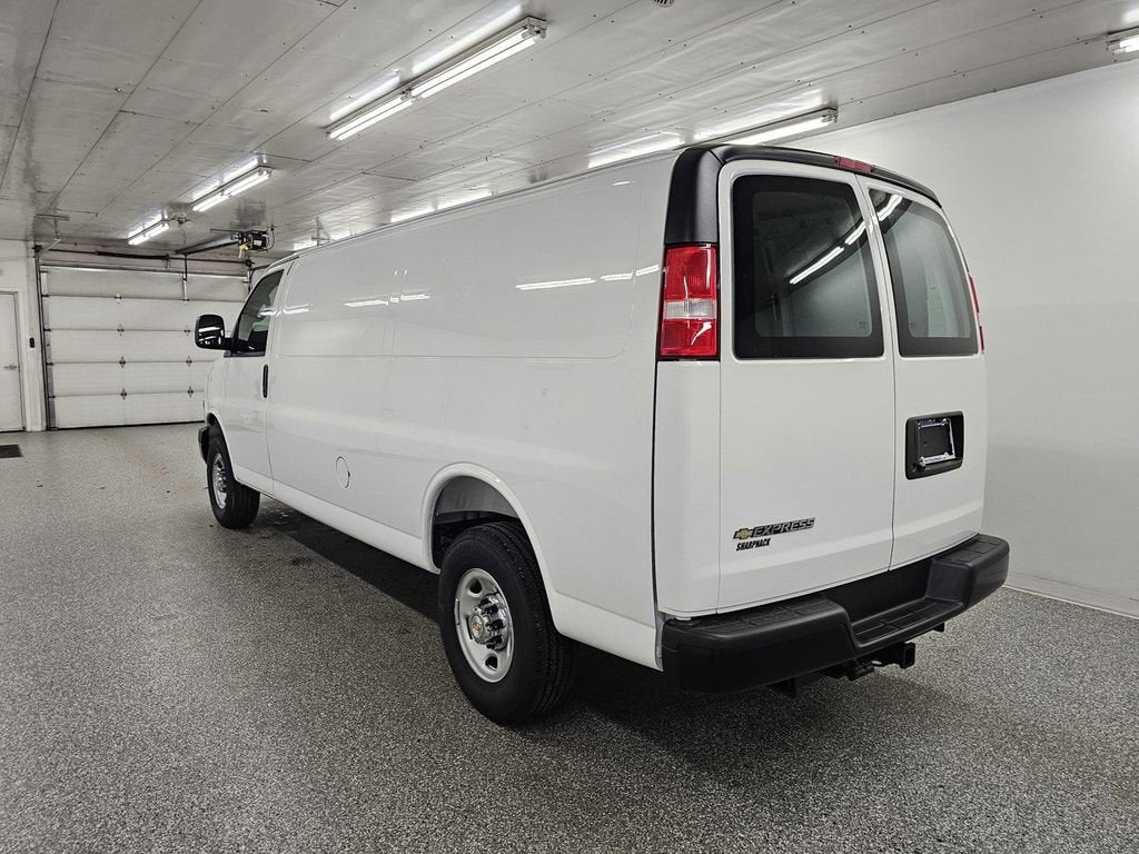 2026 Chevrolet Express Cargo WT