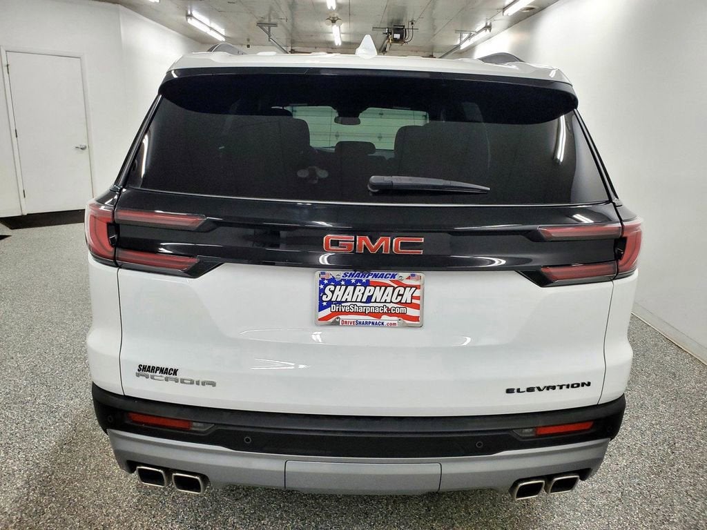 2025 GMC Acadia Elevation