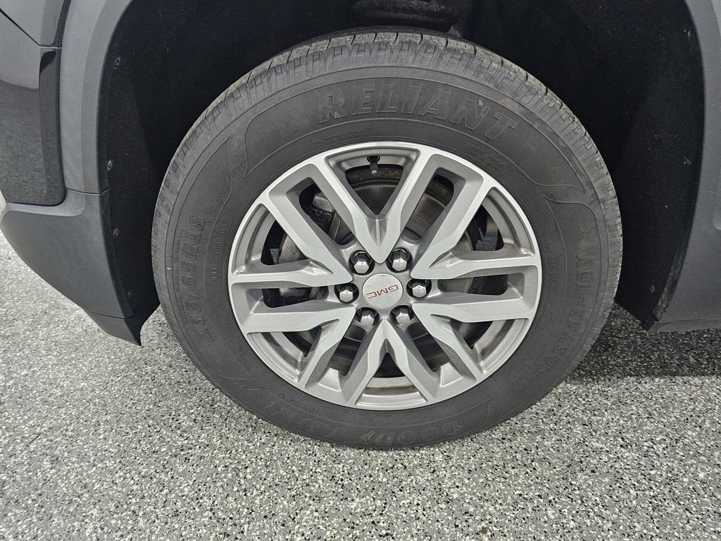 2017 GMC Acadia SLE