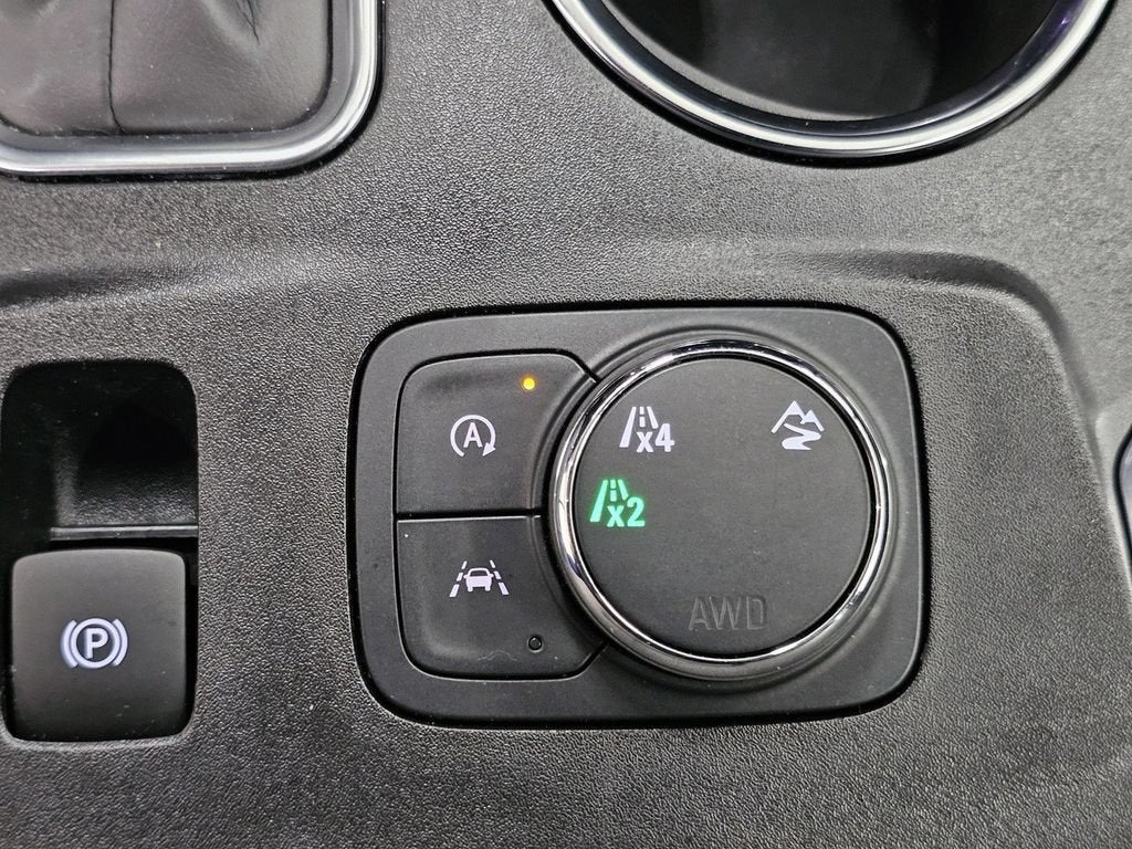 2024 Chevrolet Traverse Limited LT Cloth