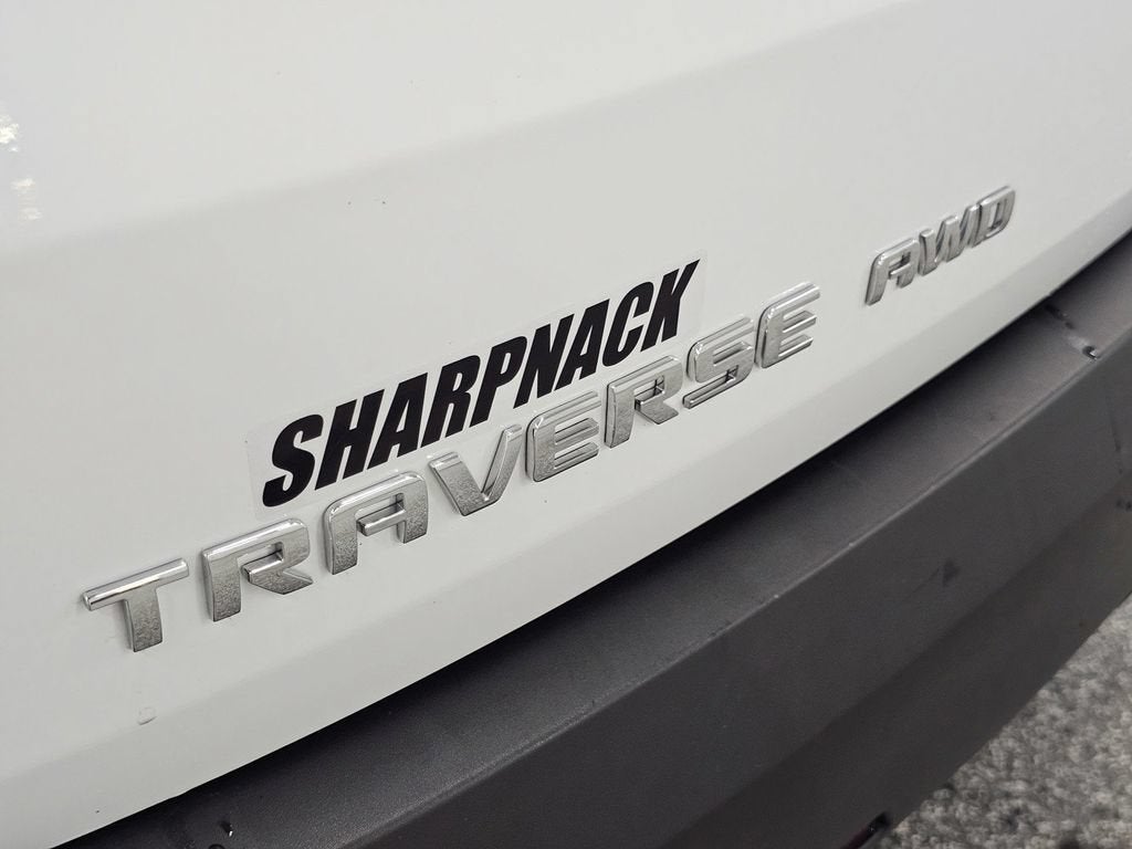 2023 Chevrolet Traverse LT Leather