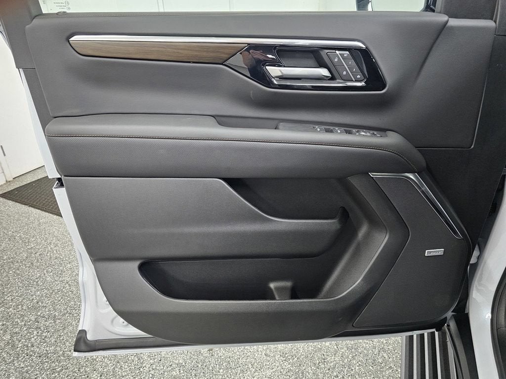 2026 Chevrolet Tahoe High Country - Photo 14