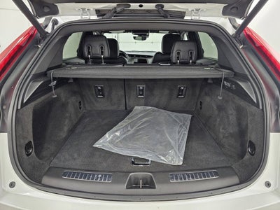 2023 Cadillac XT4 AWD Premium Luxury