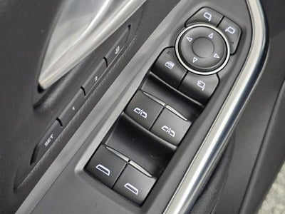 2023 Cadillac XT4 AWD Premium Luxury
