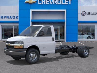 2025 Chevrolet Express Cutaway 3500 1WT