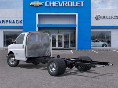 2025 Chevrolet Express Cutaway 3500 1WT