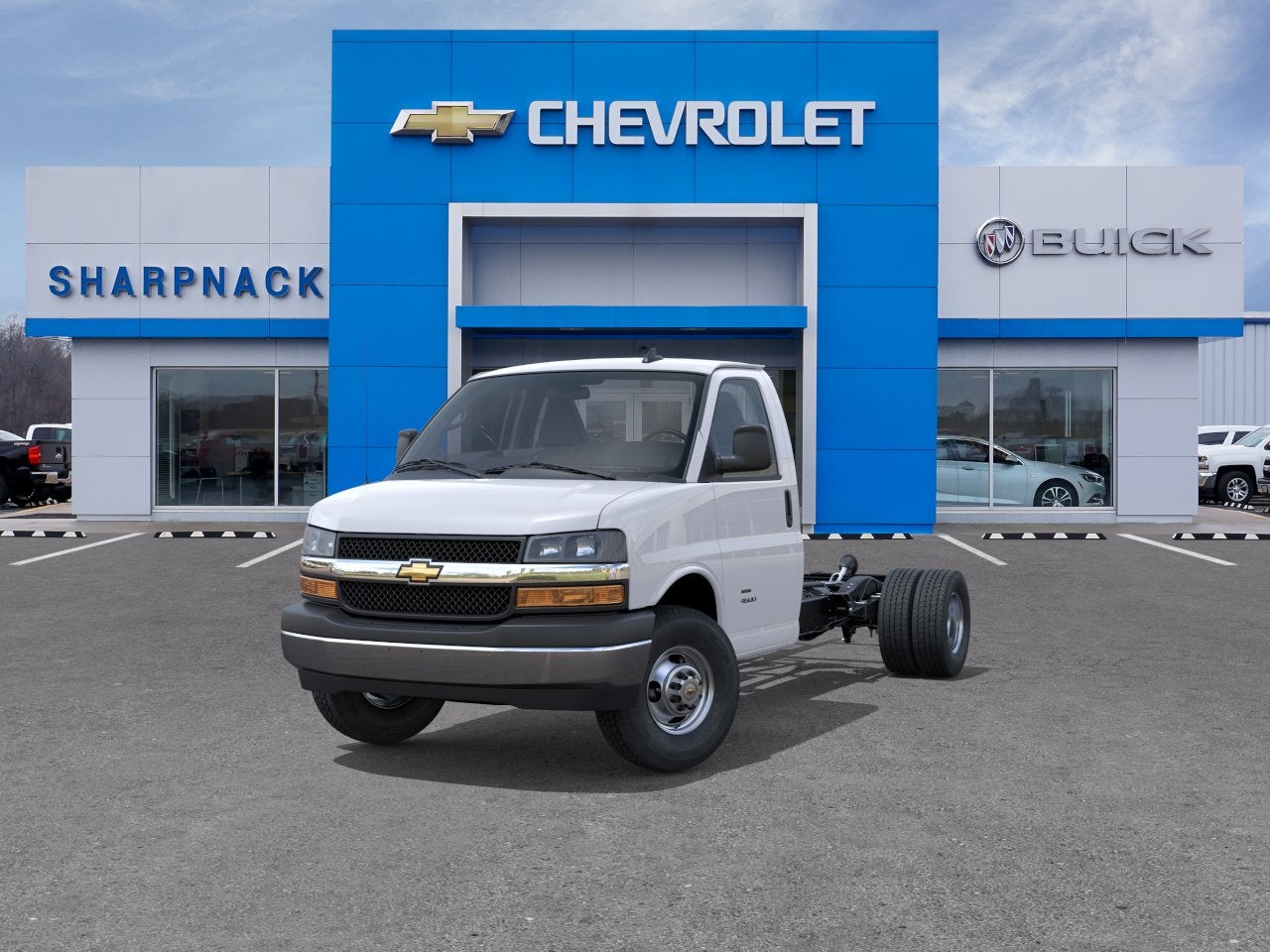 2025 Chevrolet Express Cutaway 3500 1WT