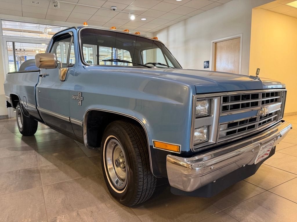 1986 Chevrolet Pickup Base