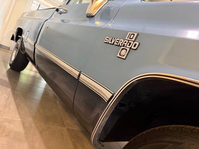 1986 Chevrolet Pickup Base