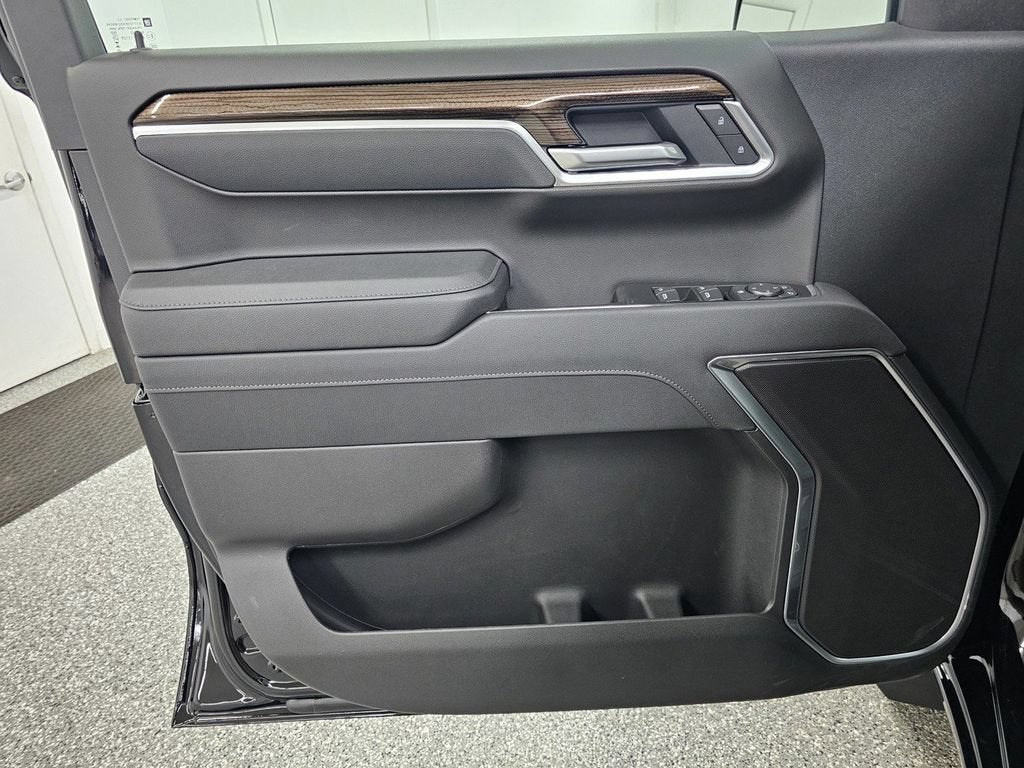 2026 Chevrolet Silverado 1500 LT - Photo 12