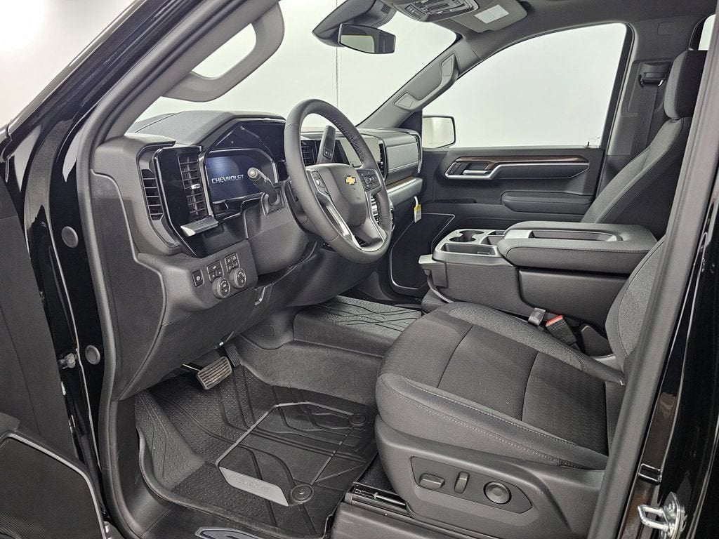 2026 Chevrolet Silverado 1500 LT - Photo 13