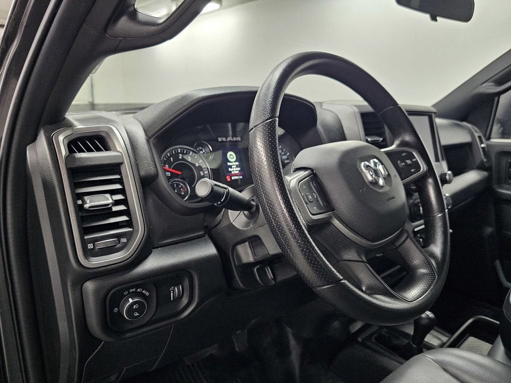 2024 RAM 2500 Tradesman Crew Cab 4x4 6'4" Box