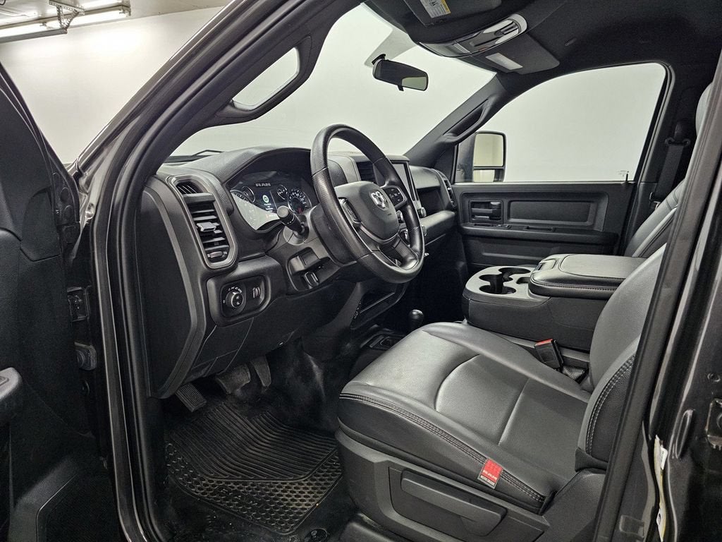2024 RAM 2500 Tradesman Crew Cab 4x4 6'4" Box