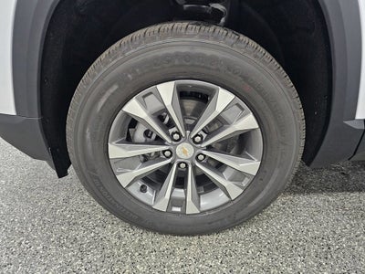 2027 Chevrolet Equinox FWD LT