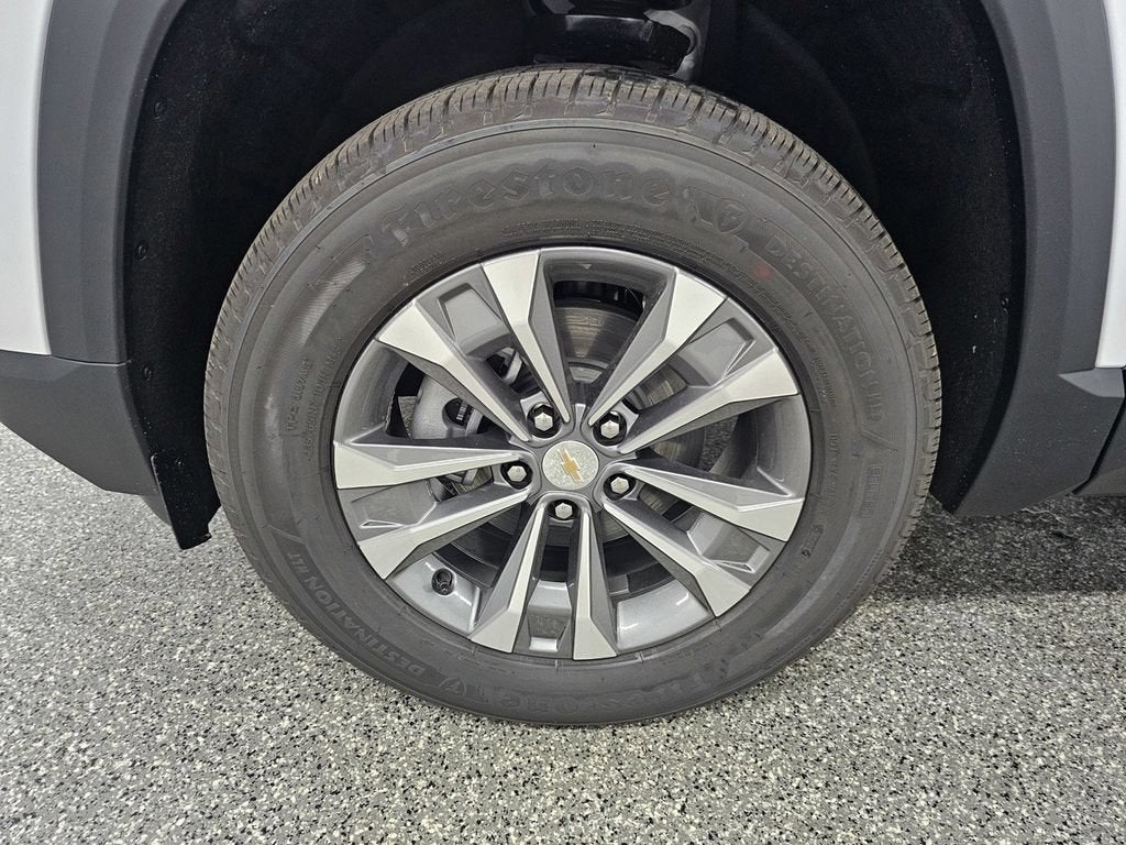 2027 Chevrolet Equinox FWD LT