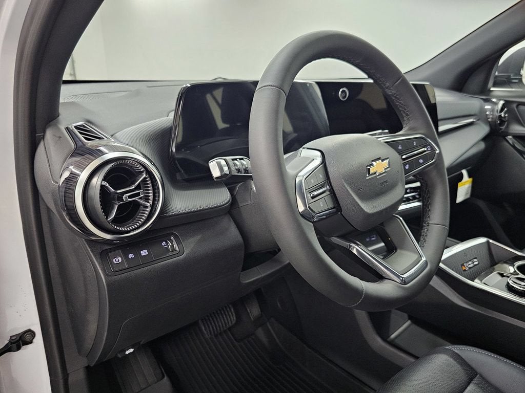 2027 Chevrolet Equinox FWD LT