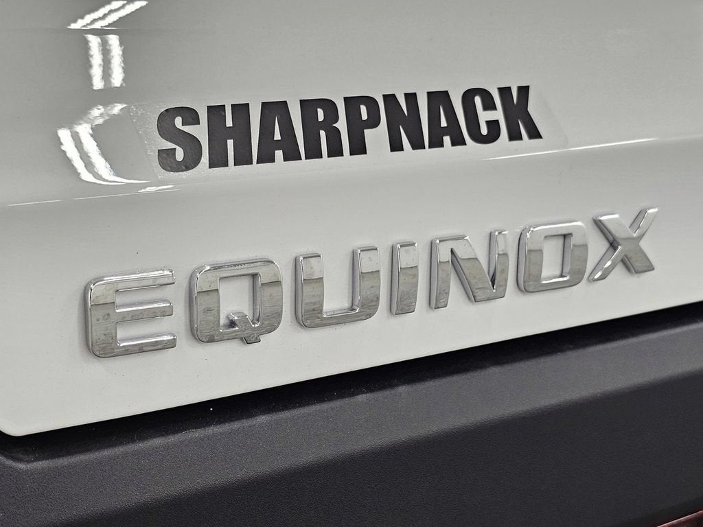 2027 Chevrolet Equinox FWD LT