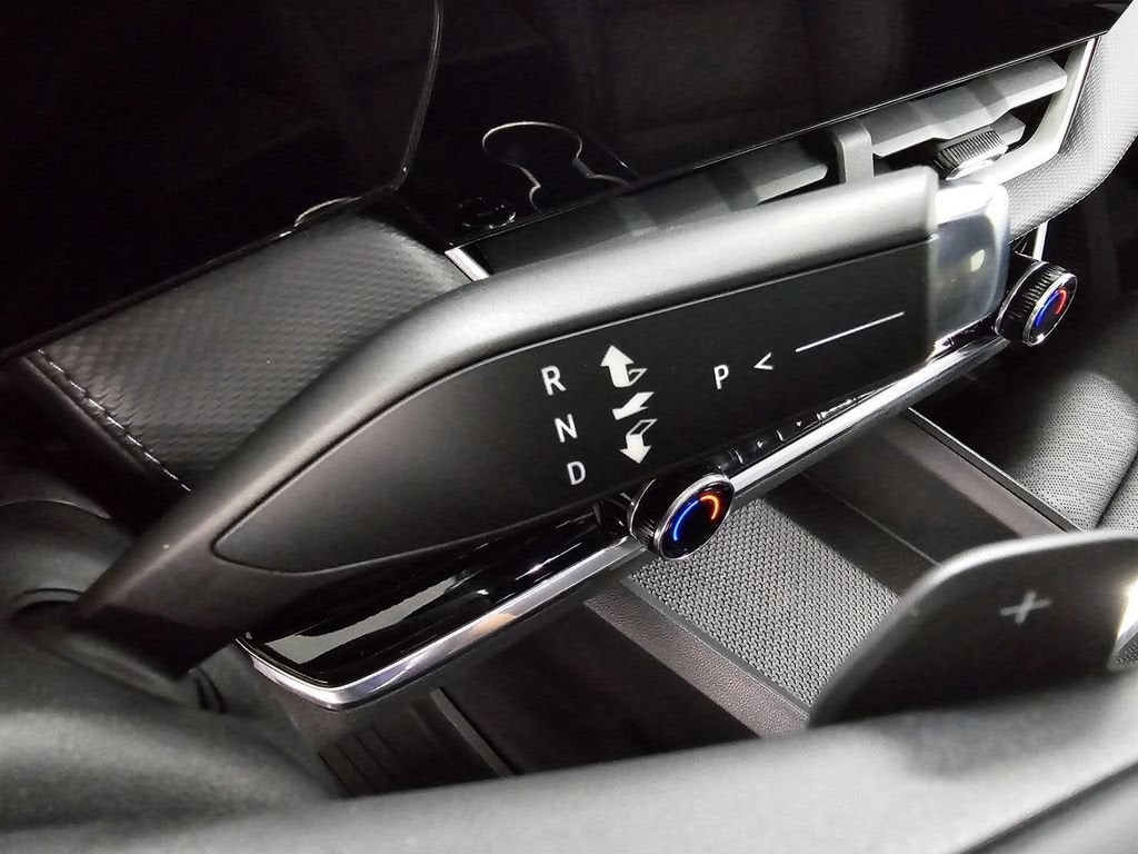 2027 Chevrolet Equinox LT - Photo 33