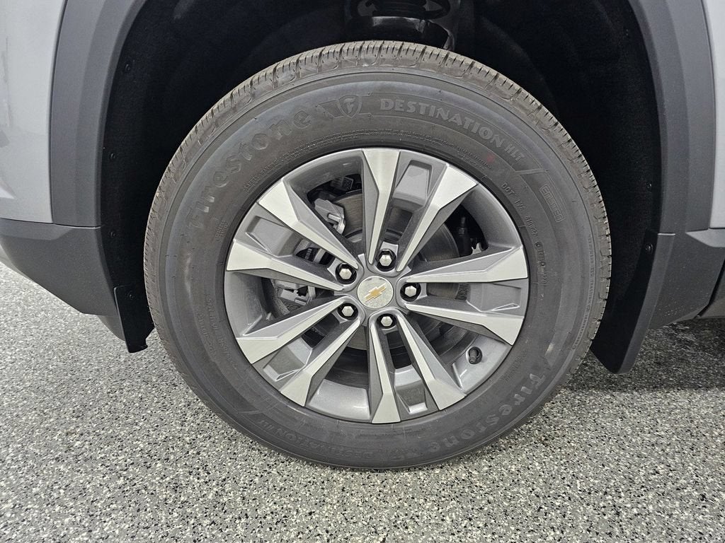 2027 Chevrolet Equinox FWD LT