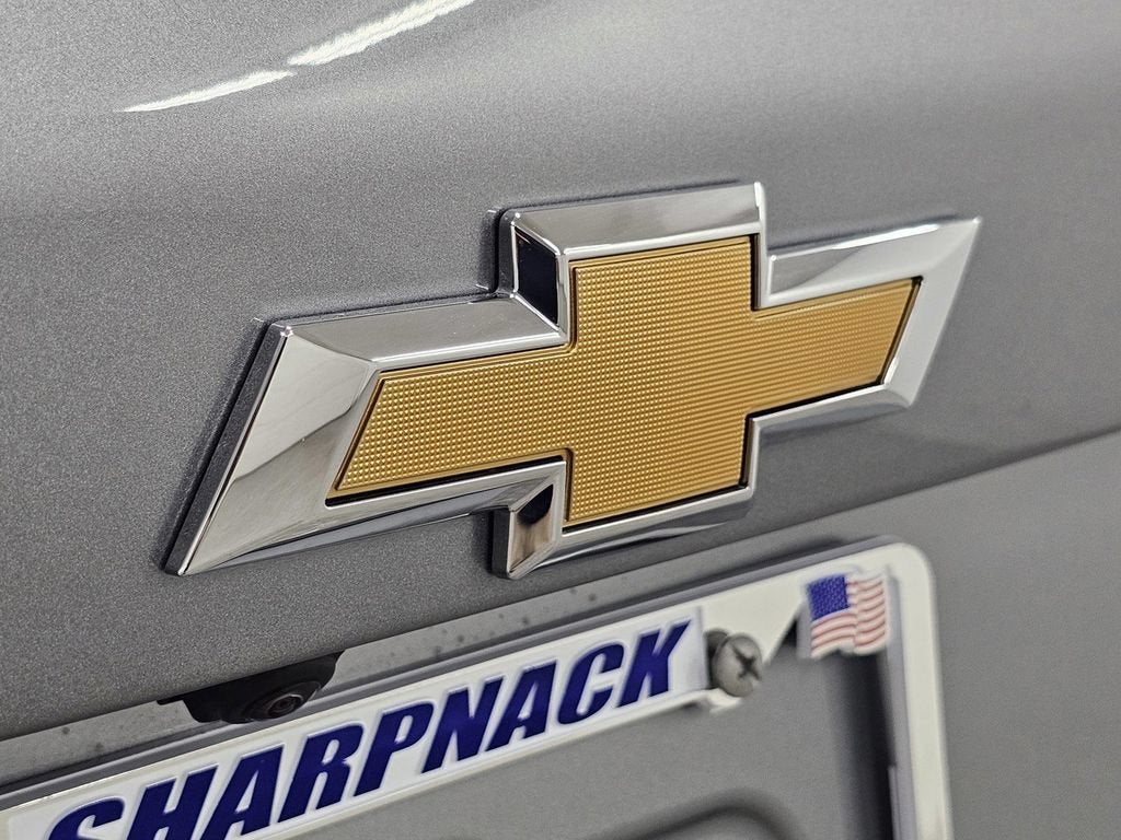 2027 Chevrolet Equinox FWD LT