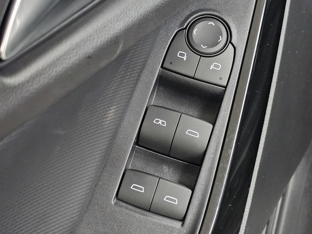 2027 Chevrolet Equinox FWD LT