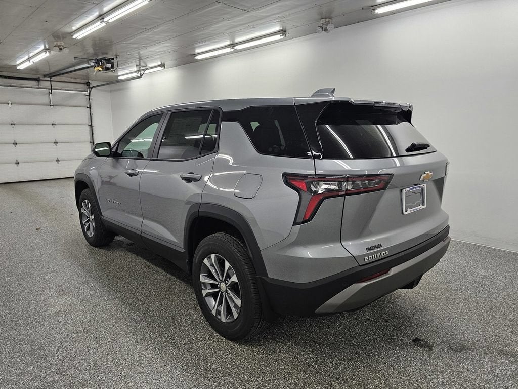 2027 Chevrolet Equinox FWD LT