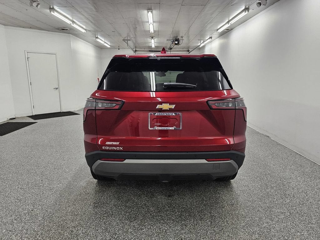 2027 Chevrolet Equinox LT - Photo 6