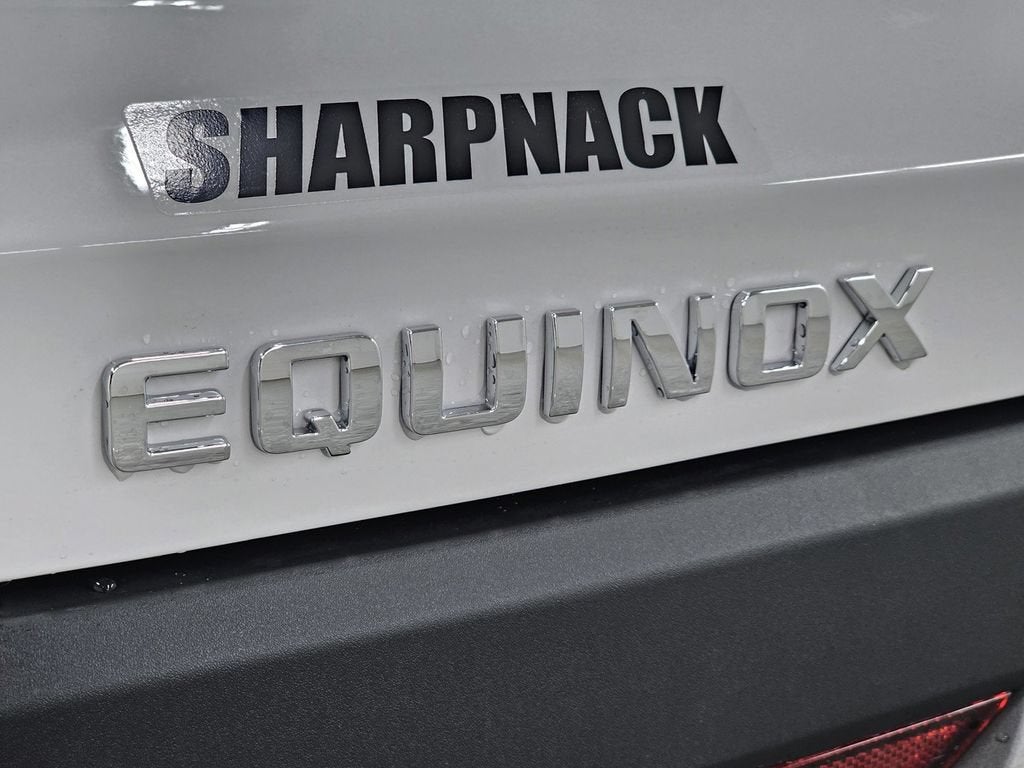 2027 Chevrolet Equinox LT - Photo 30