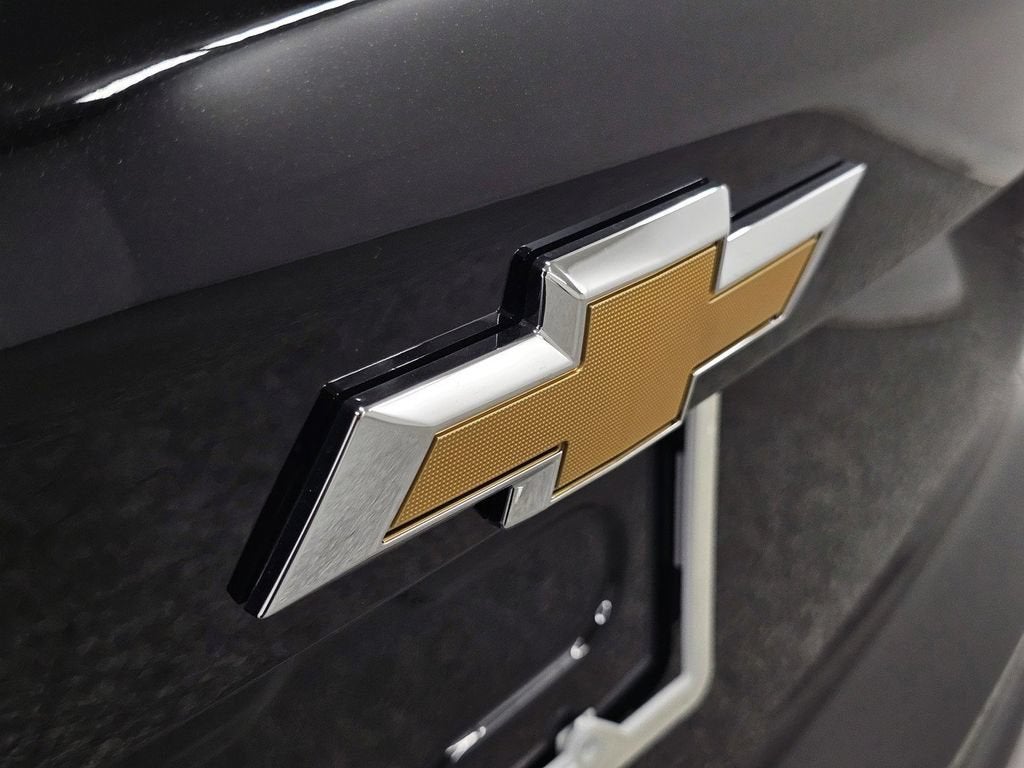 2027 Chevrolet Equinox LT - Photo 25