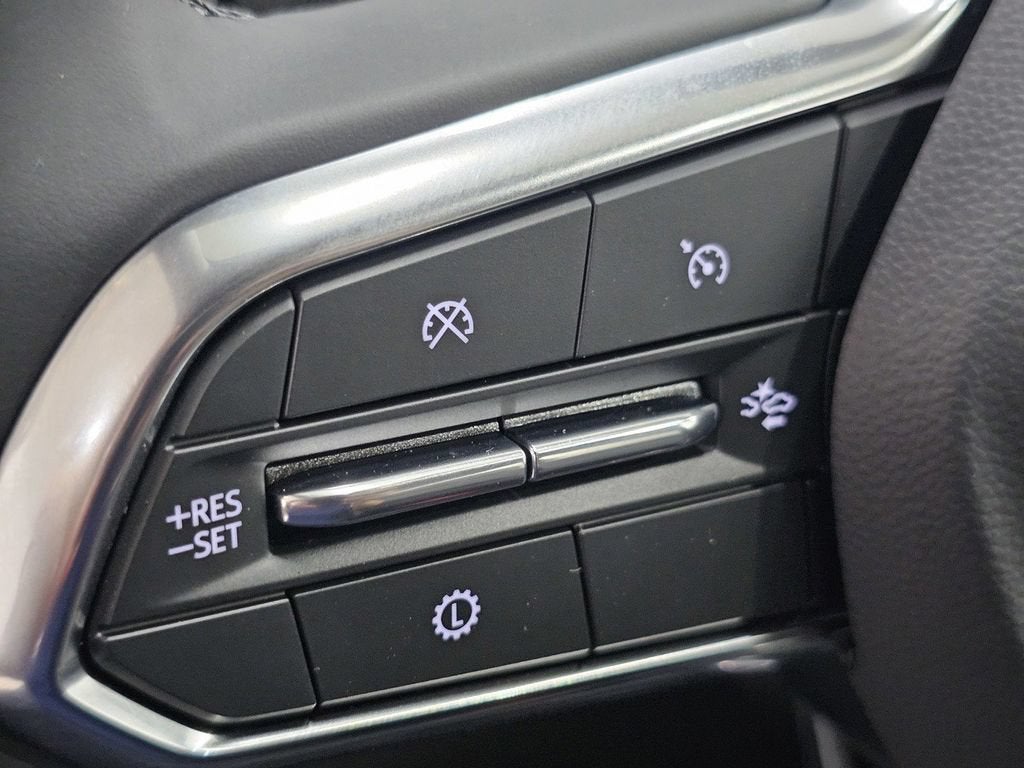 2027 Chevrolet Equinox LT - Photo 30