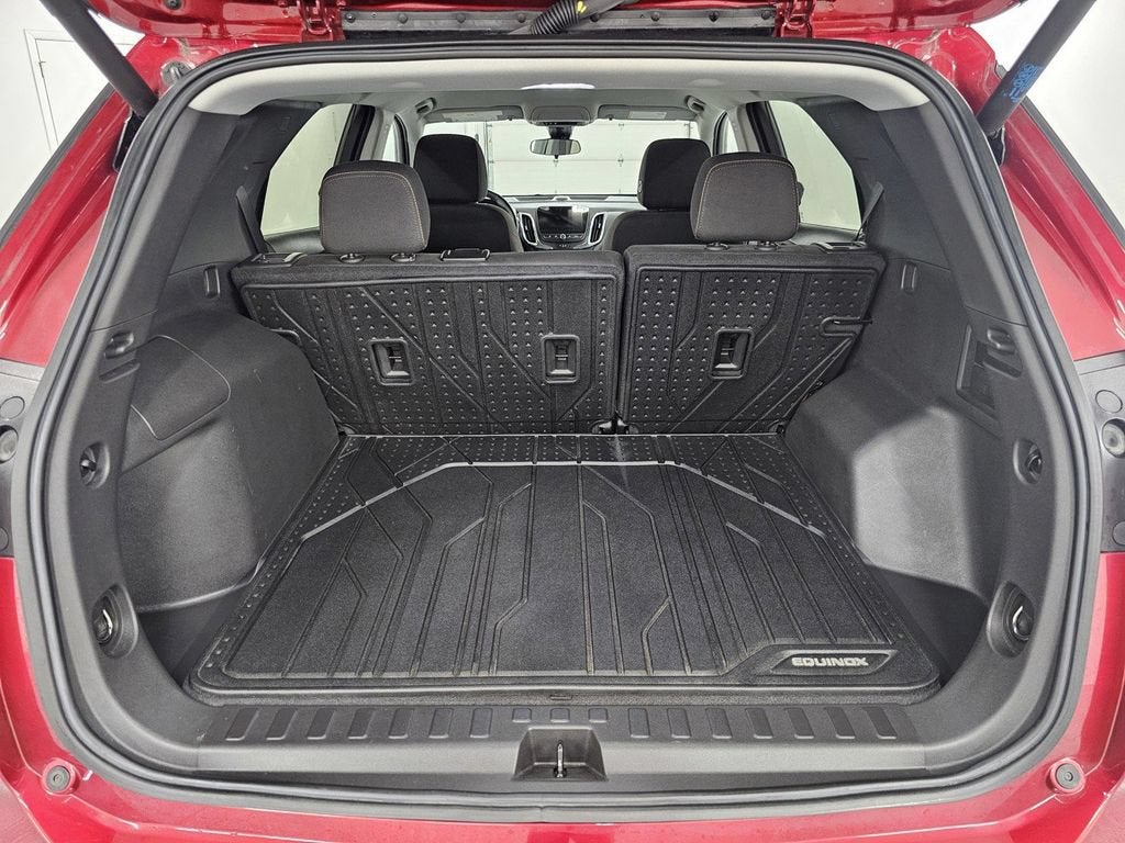 2024 Chevrolet Equinox LT - Photo 30