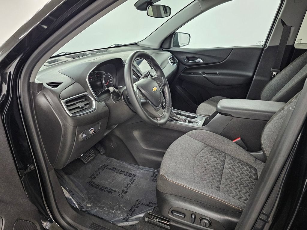 2024 Chevrolet Equinox LT - Photo 12