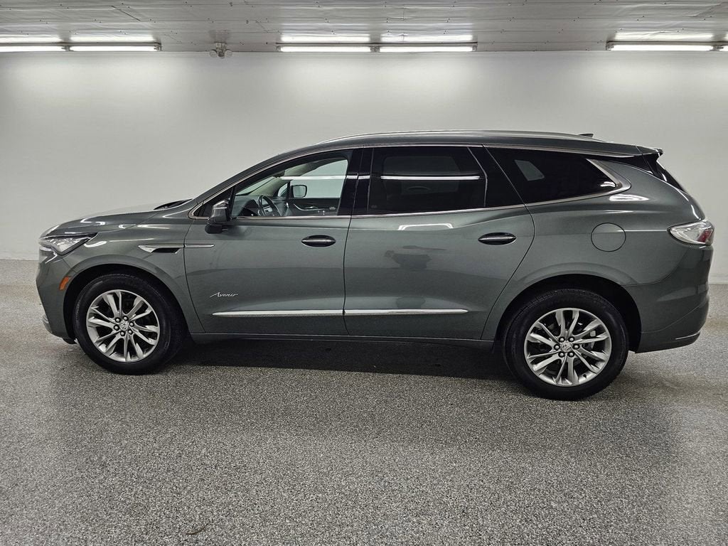 2023 Buick Enclave Avenir