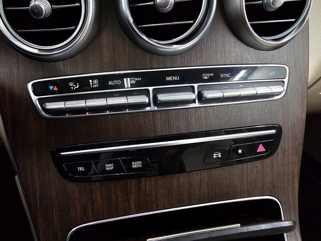 2021 Mercedes-Benz GLC GLC 300