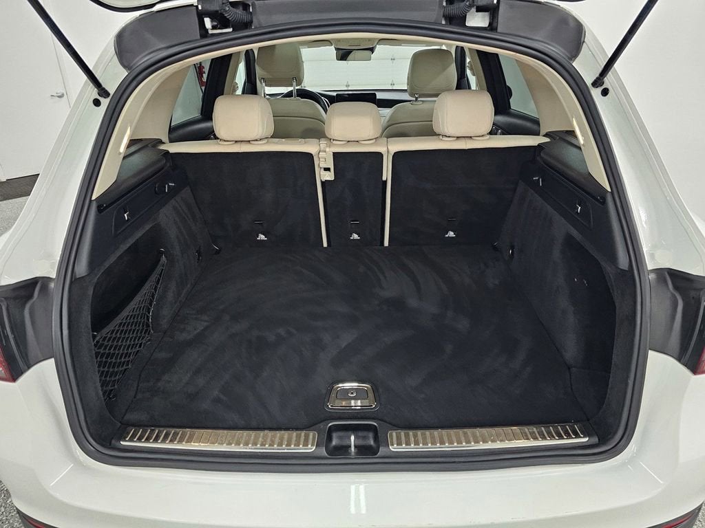 2021 Mercedes-Benz GLC GLC 300
