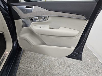 2025 Volvo XC90 Plug-In Hybrid Ultra