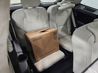 2025 Volvo XC90 Plug-In Hybrid Ultra