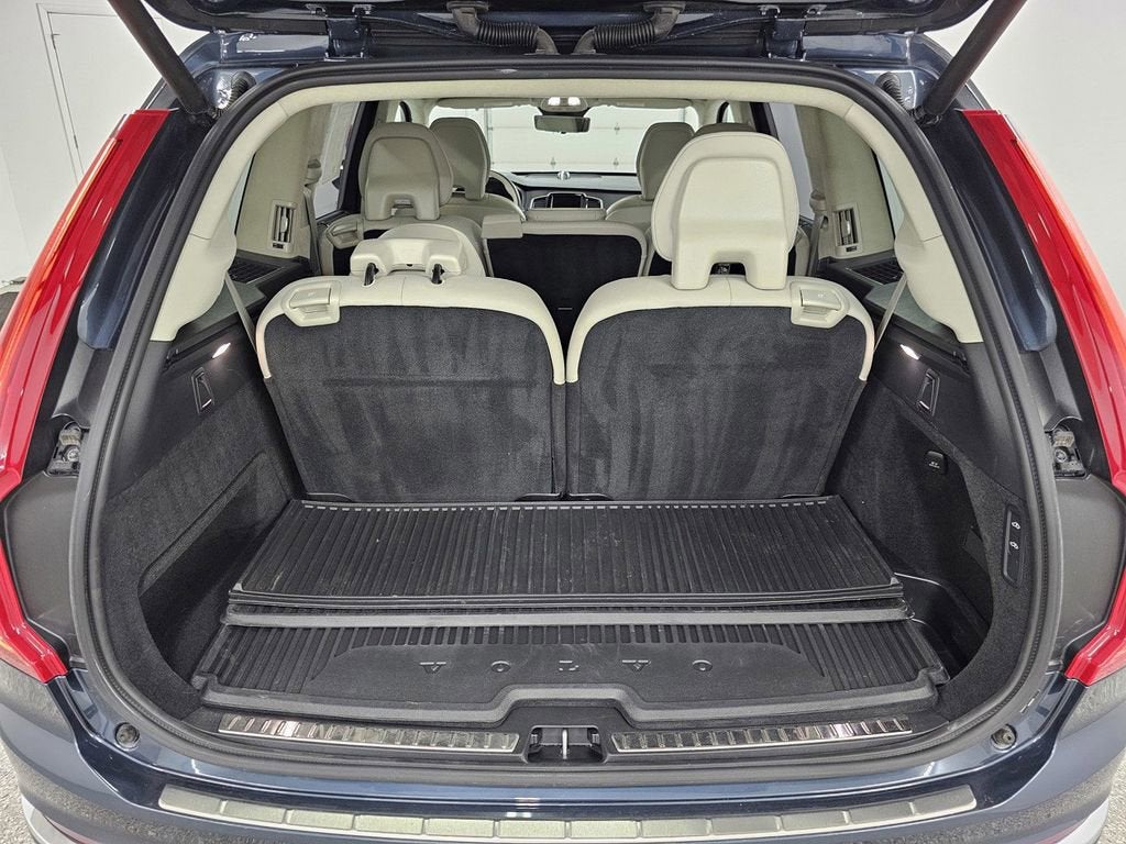 2025 Volvo XC90 Plug-In Hybrid Ultra