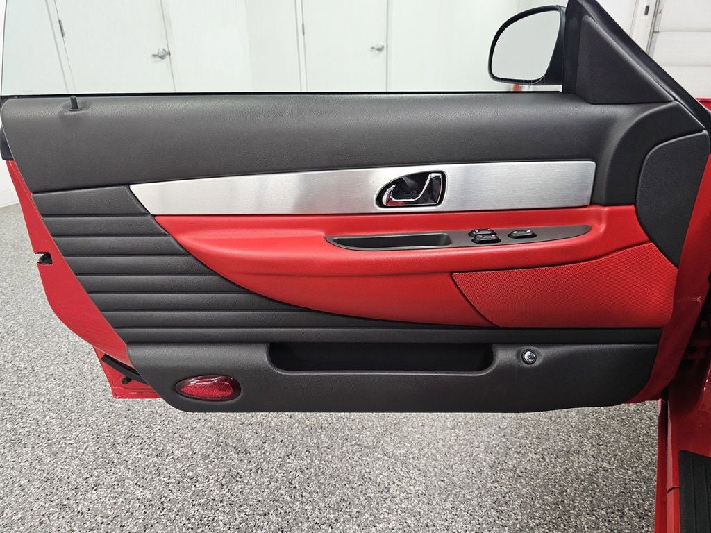 2002 Ford Thunderbird Base
