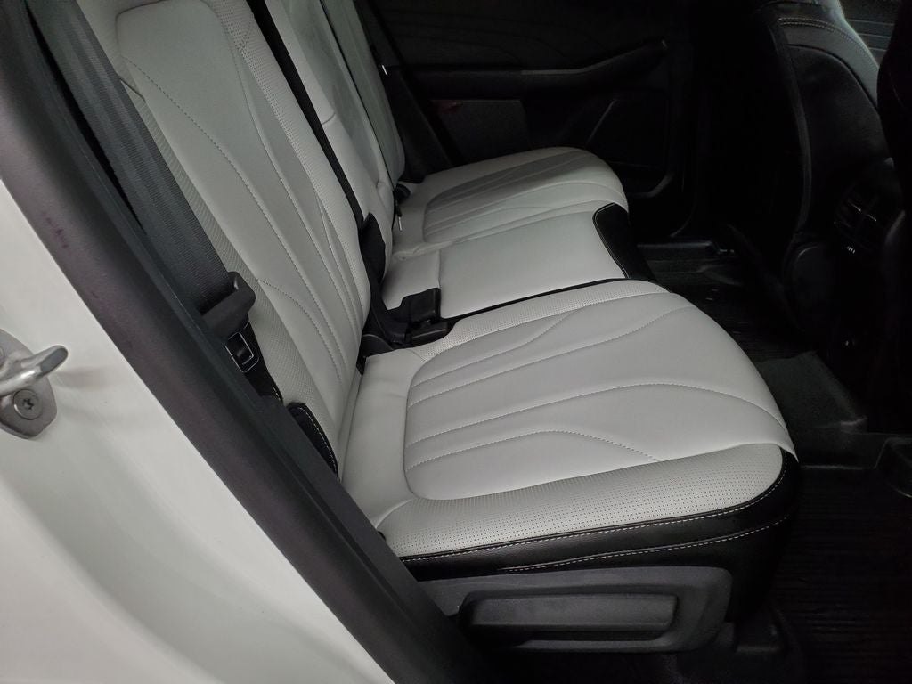 2025 Ford Escape Hybrid Platinum