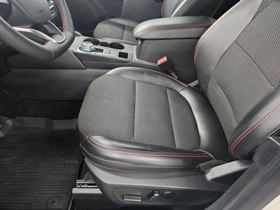 2025 Ford Escape ST-Line Elite